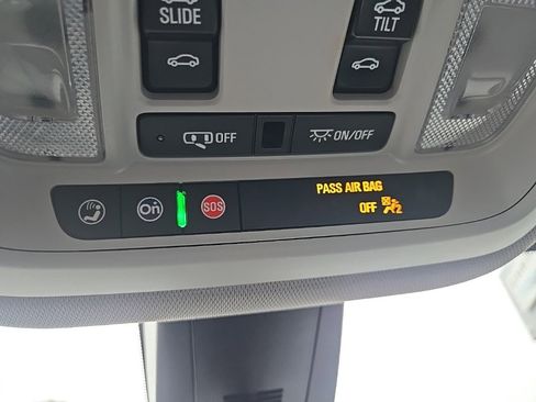 Used 2021 Chevrolet Traverse Premier w/ Redline Edition image 68