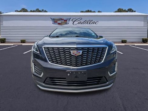Used 2022 Cadillac XT5 Premium Luxury w/ Platinum Package AWD/4WD image 9