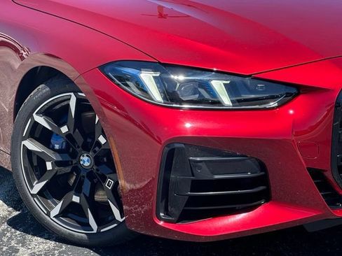 Used 2026 BMW M440i Coupe RWD image 9