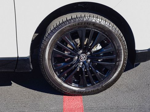 Certified 2024 Toyota Venza Nightshade image 11