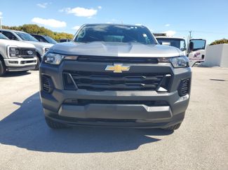 Used 2023 Chevrolet Colorado W/T video 2