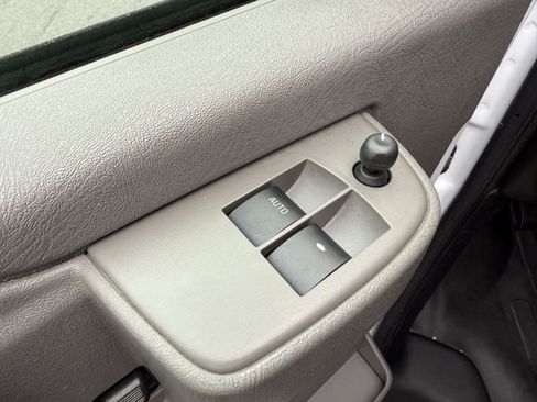 Used 2024 Chevrolet Express 2500 w/ Driver Convenience Package image 14