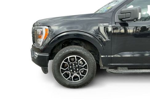 Used 2021 Ford F150 XLT w/ Equipment Group 302A High image 9