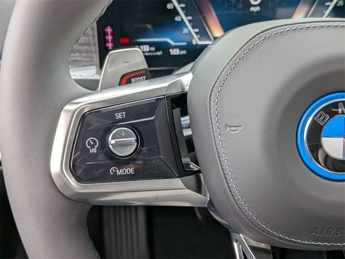 New 2026 BMW 750e xDrive 750e xDrive image 32