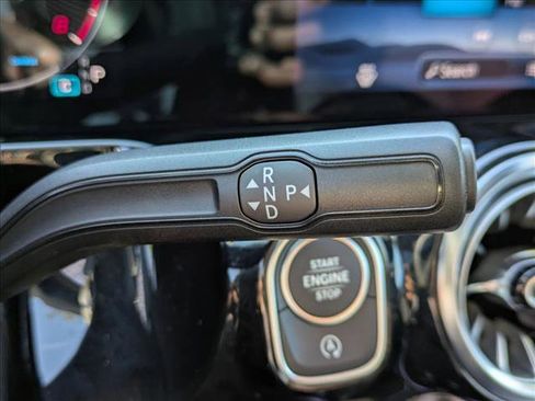 Used 2026 Mercedes-Benz GLA 250 image 12