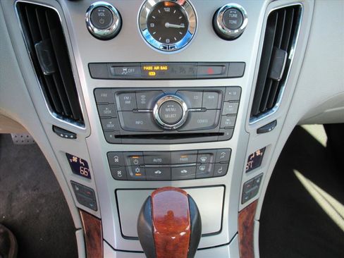 Used 2012 Cadillac CTS Luxury image 23