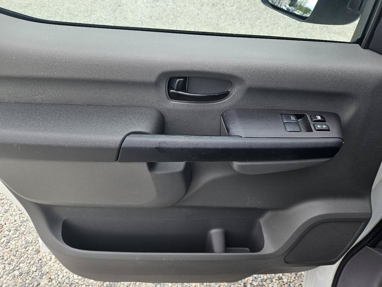 Used 2019 Nissan NV 1500 S RWD image 12