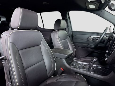 Certified 2023 Chevrolet Traverse Premier image 32