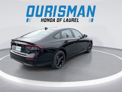 New 2025 Honda Accord SE image 8