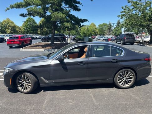 Used 2022 BMW 530i xDrive w/ Convenience Package AWD/4WD image 12