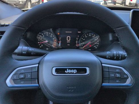 New 2026 Jeep Compass Latitude AWD/4WD image 25