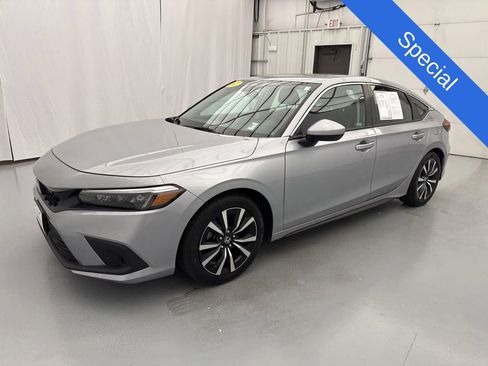 Used 2022 Honda Civic EX-L image 3