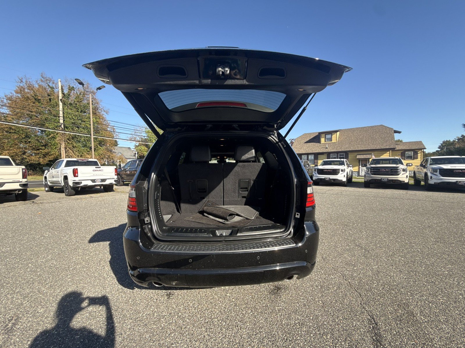 Used 2022 Dodge Durango R/T w/ Blacktop Package AWD/4WD image 30