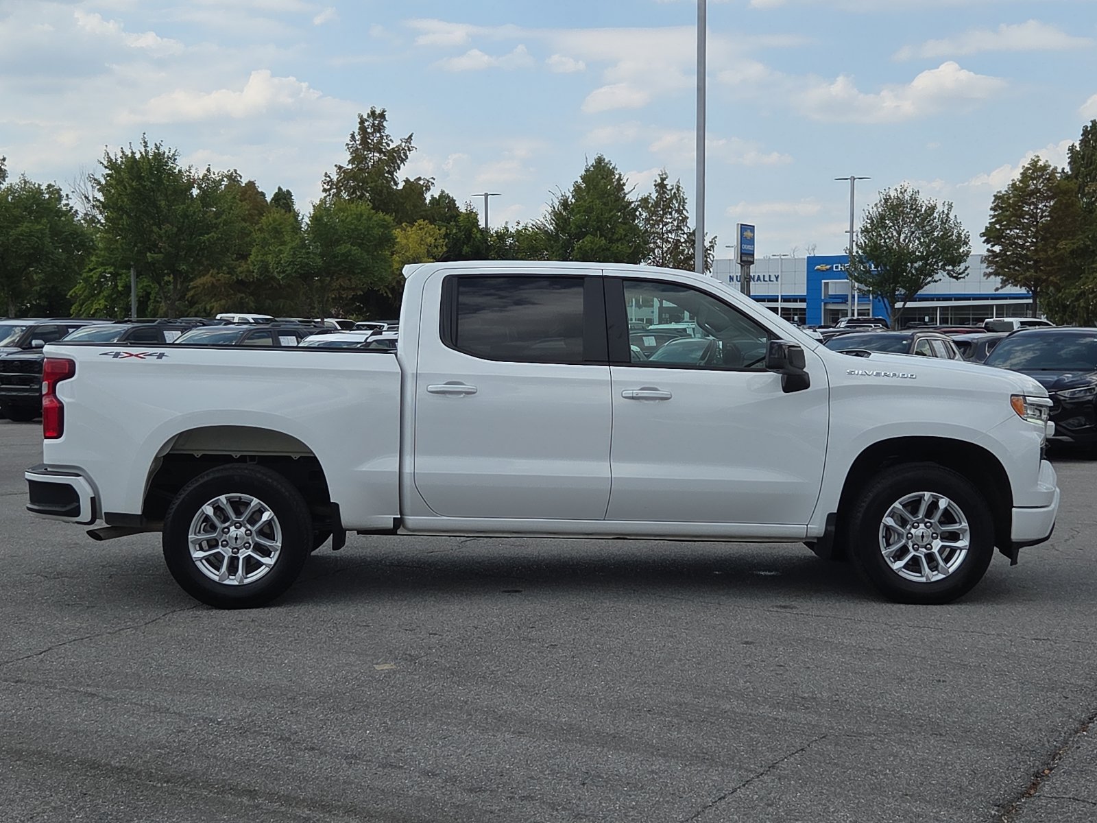 Used 2026 Chevrolet Silverado 1500 RST AWD/4WD image 6
