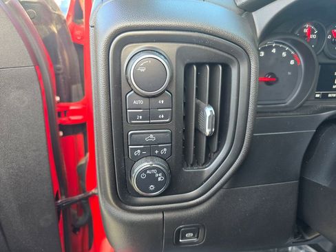 Used 2021 Chevrolet Silverado 1500 Custom Trail Boss image 21