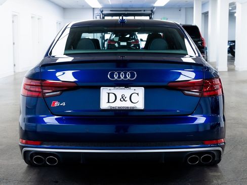 Used 2019 Audi S4 Premium Plus w/ Premium Plus Package image 5