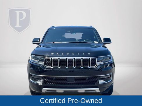 Certified 2024 Jeep Wagoneer L Series II AWD/4WD image 4