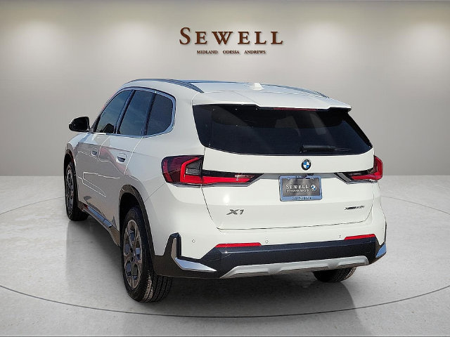 Used 2026 BMW X1 xDrive28i w/ Convenience Package AWD/4WD image 3
