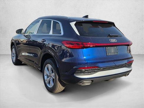 New 2025 Audi Q5 Premium image 9