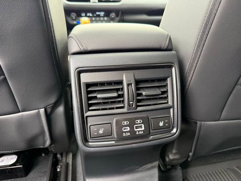 Used 2026 Subaru Outback Wilderness AWD/4WD image 24