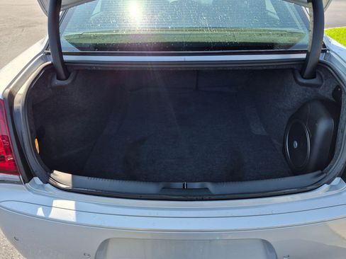 Used 2023 Chrysler 300 S w/ Comfort Group RWD image 19