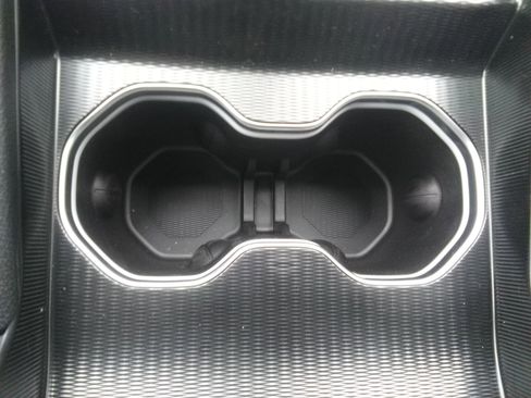 New 2025 Jeep Grand Cherokee Altitude AWD/4WD image 19