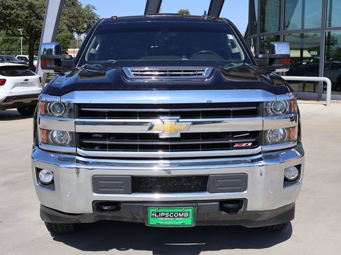 Used 2019 Chevrolet Silverado 3500 LTZ w/ Duramax Plus Package AWD/4WD image 4