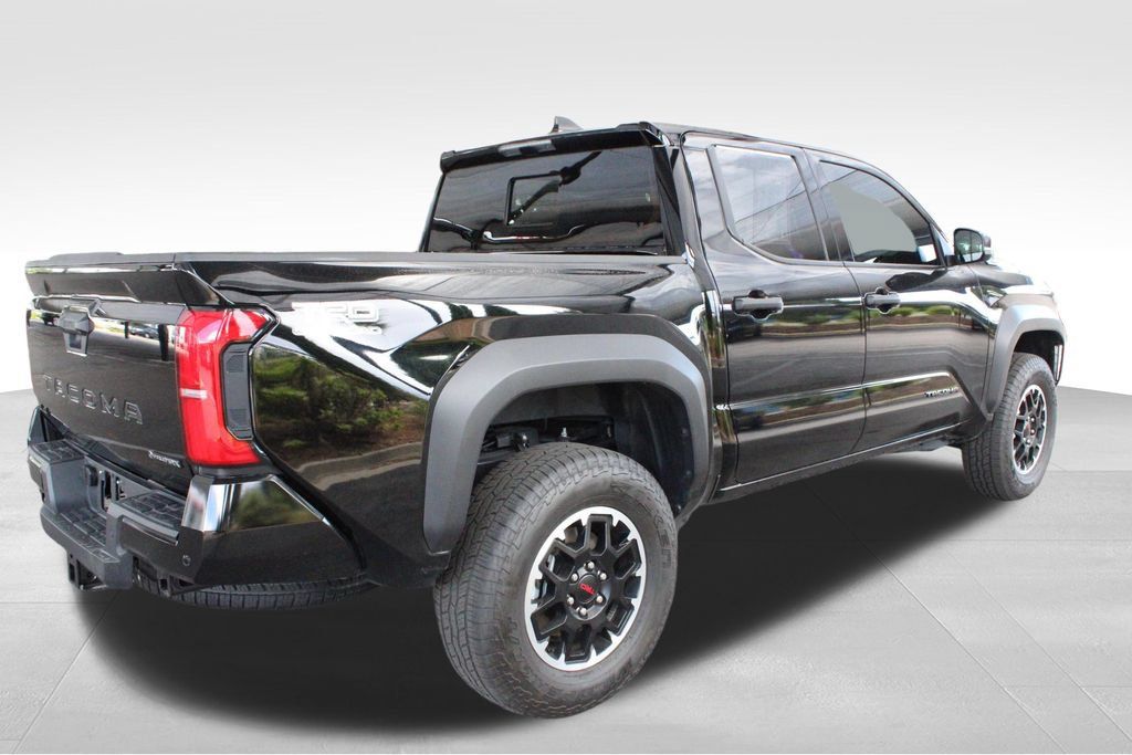 Certified 2025 Toyota Tacoma TRD Off-Road w/ TRD Off Road Upgrade Package AWD/4WD image 16