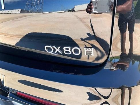 Used 2026 INFINITI QX80 Luxe w/ Cargo Package AWD/4WD image 8