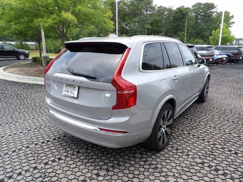 Certified 2024 Volvo XC90 T8 Ultimate AWD/4WD image 7