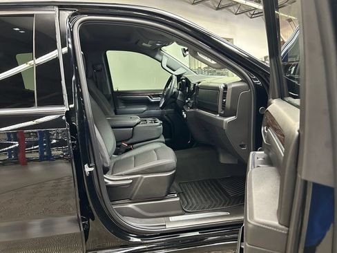 Used 2026 GMC Sierra 1500 SLE AWD/4WD image 11