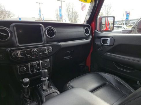 Used 2022 Jeep Wrangler Unlimited Sahara 4xe w/ Cold Weather Group image 24