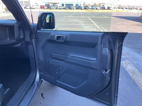 Used 2025 Ford Bronco Big Bend image 49
