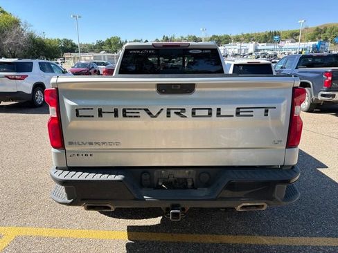 Used 2019 Chevrolet Silverado 1500 LT Trail Boss AWD/4WD image 7