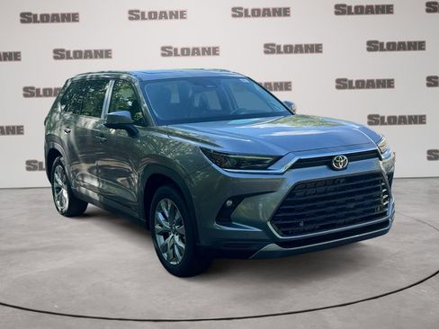 New 2026 Toyota Grand Highlander AWD Hybrid image 7