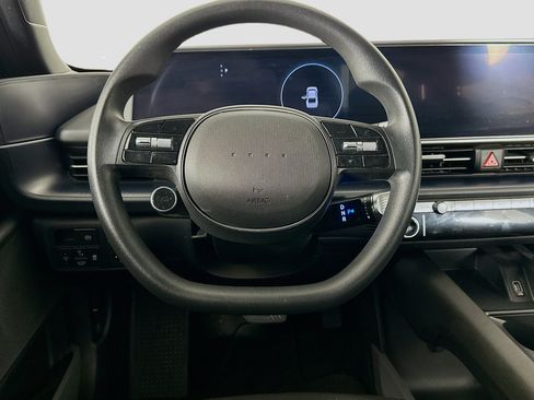 Used 2024 Hyundai Ioniq 6 SE RWD image 18