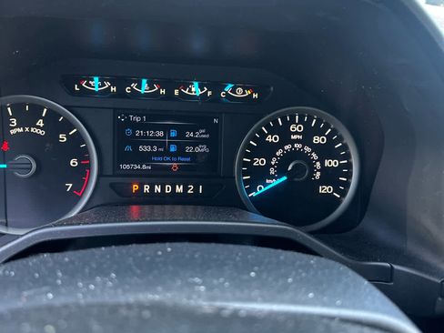 Used 2015 Ford F150 XLT w/ Equipment Group 302A Luxury RWD image 10