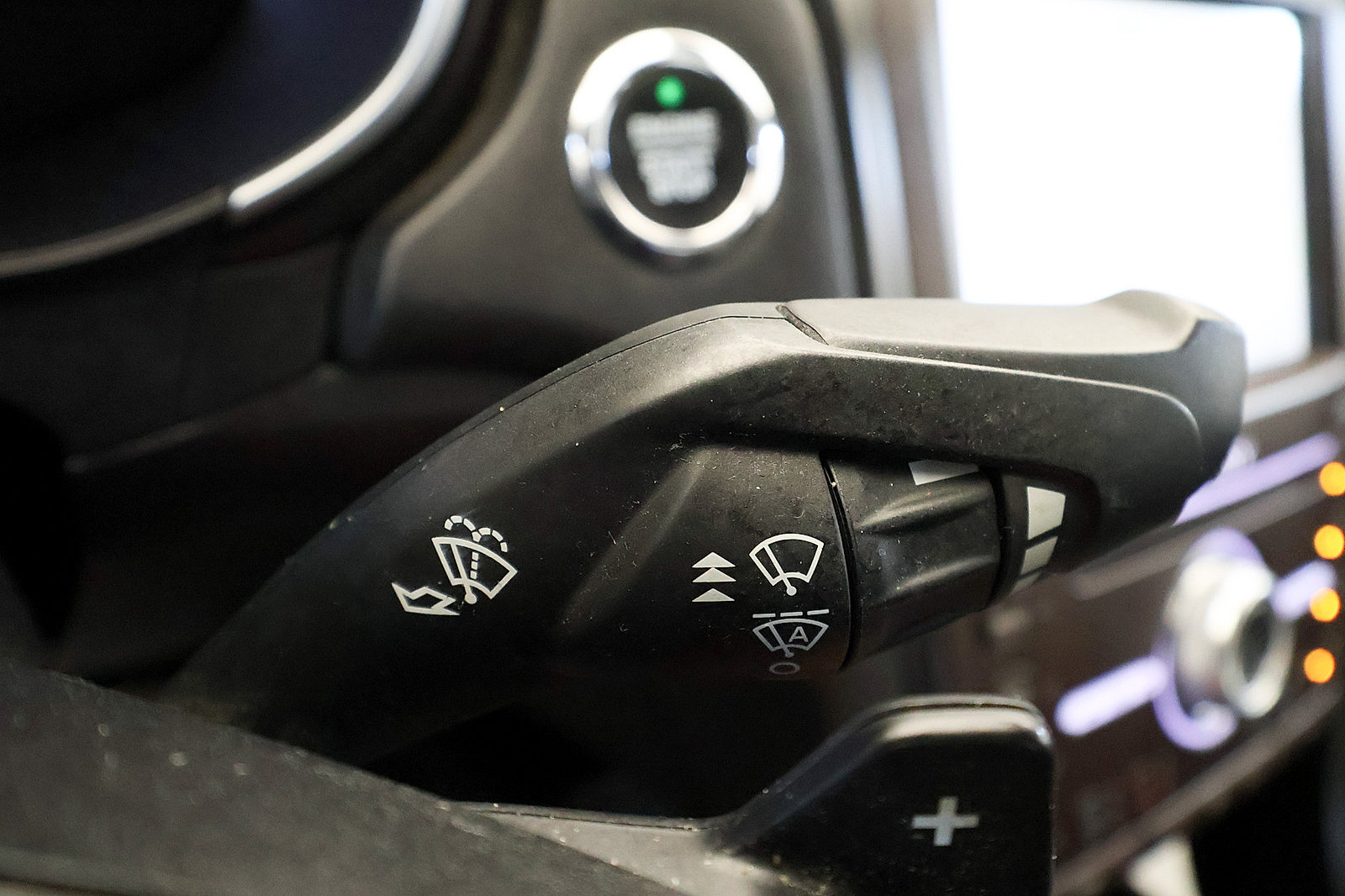 Used 2020 Ford Fusion Titanium FWD image 31