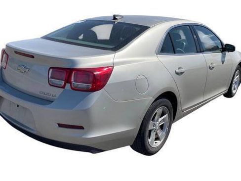 Used 2015 Chevrolet Malibu LS FWD image 5