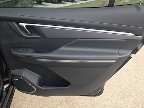 New 2026 Buick Enclave Sport Touring w/ Power Package AWD/4WD image 9