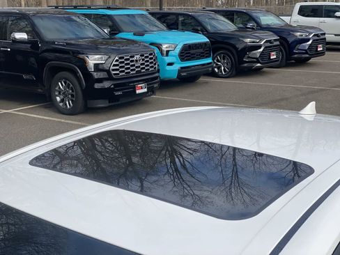 New 2026 Toyota Camry SE image 14