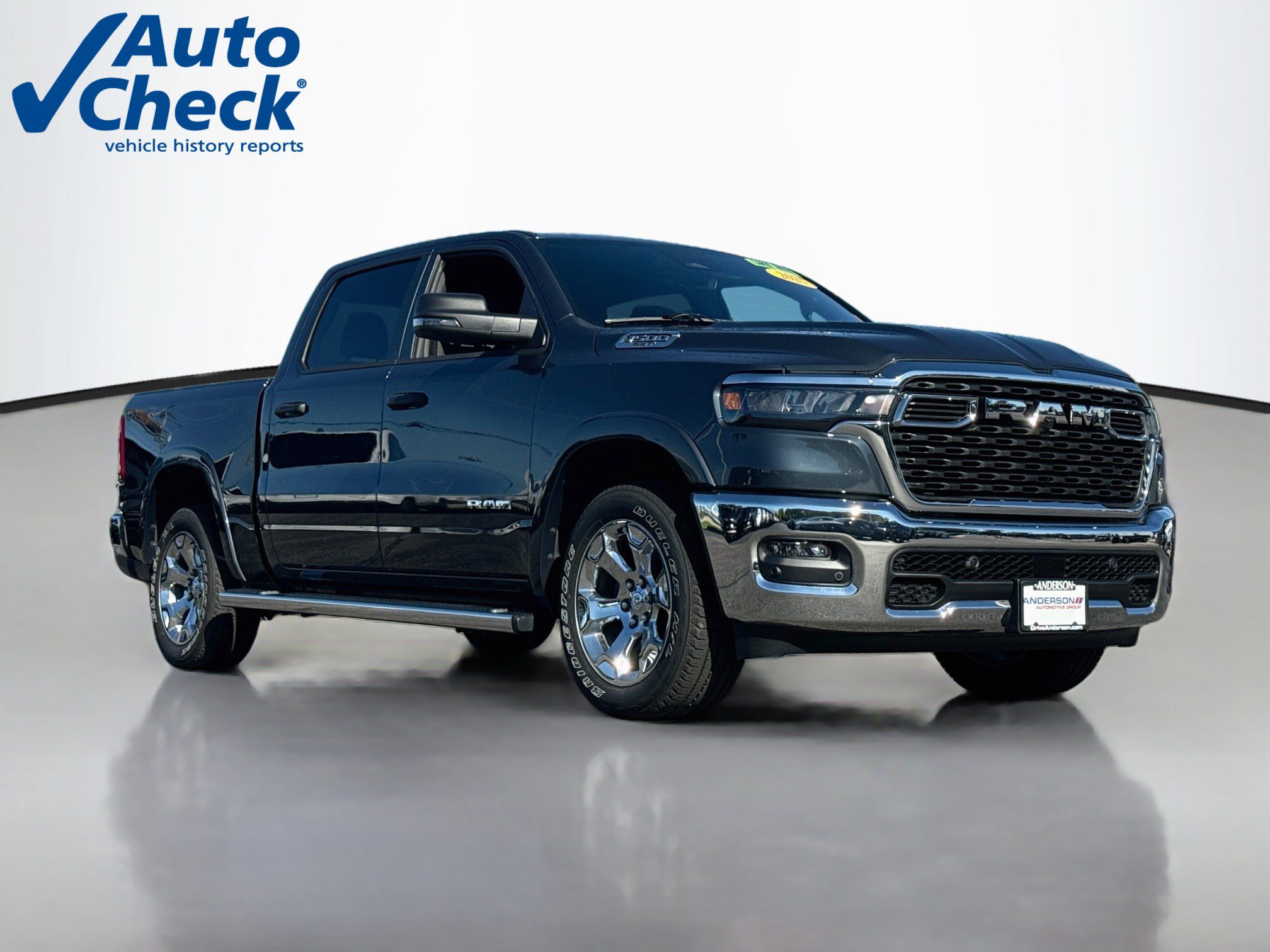 Used 2025 RAM 1500 Big Horn AWD/4WD image 1