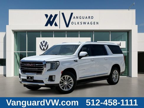 Used 2023 GMC Yukon XL SLT AWD/4WD image 1