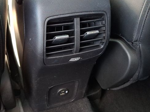 Used 2022 Ford Escape SEL AWD/4WD image 11