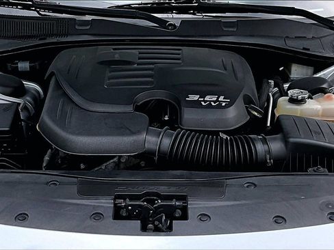 Used 2020 Dodge Charger SXT w/ Blacktop Package RWD image 30