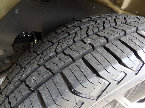 Used 2019 Chevrolet Express 3500 LS image 52