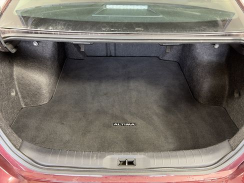 Used 2023 Nissan Altima 2.5 SV image 14