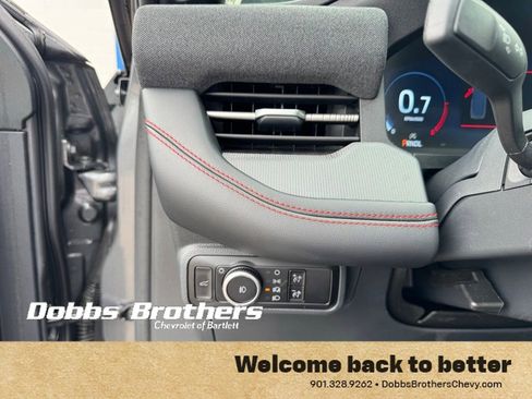 Used 2025 Ford Explorer ST-Line w/ ST-Line Street Pack AWD/4WD image 14