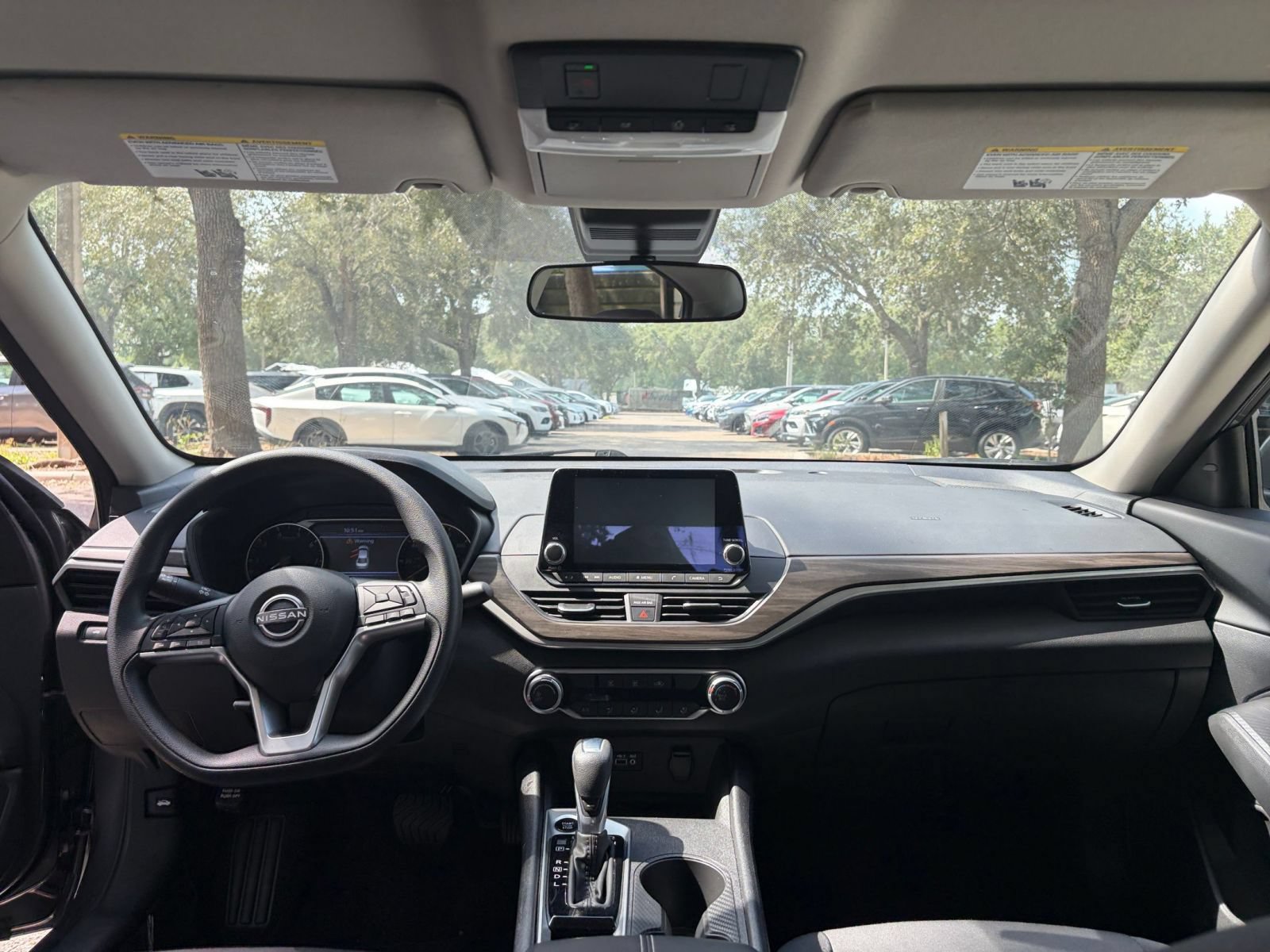 Used 2026 Nissan Altima 2.5 SV FWD image 32