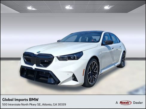 New 2026 BMW M5 w/ Carbon Package image 1